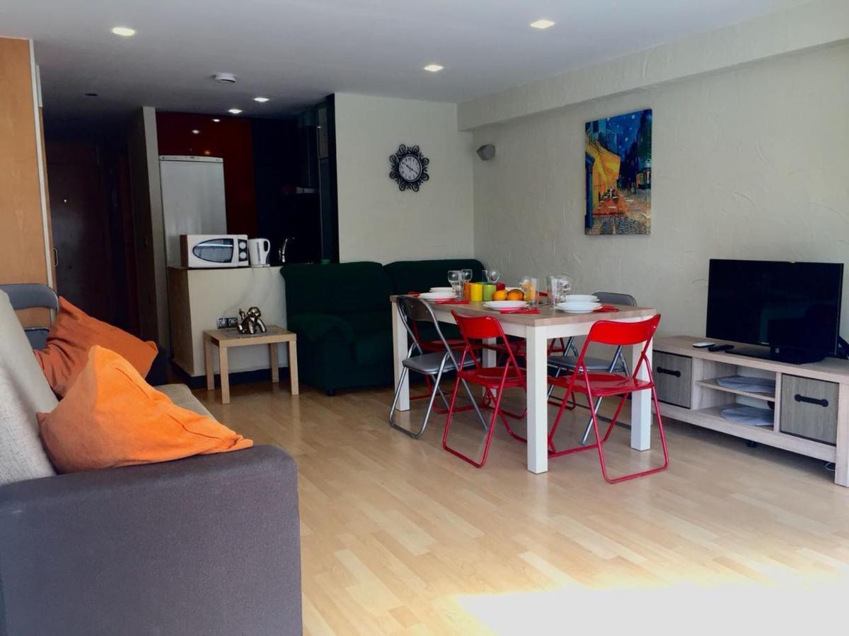 First Line Apartment Benidorm Cameră foto